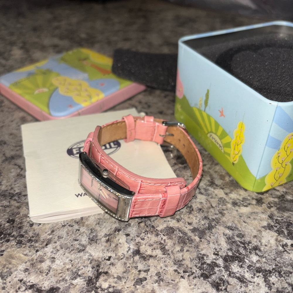 Fossil Pink Watch with Rectangular Face - Picture 5 of 9
